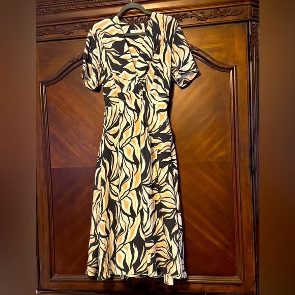 Magro dress - Picture 1 of 6
